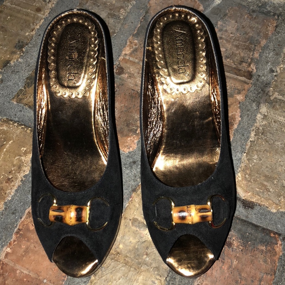 Slip on wedges